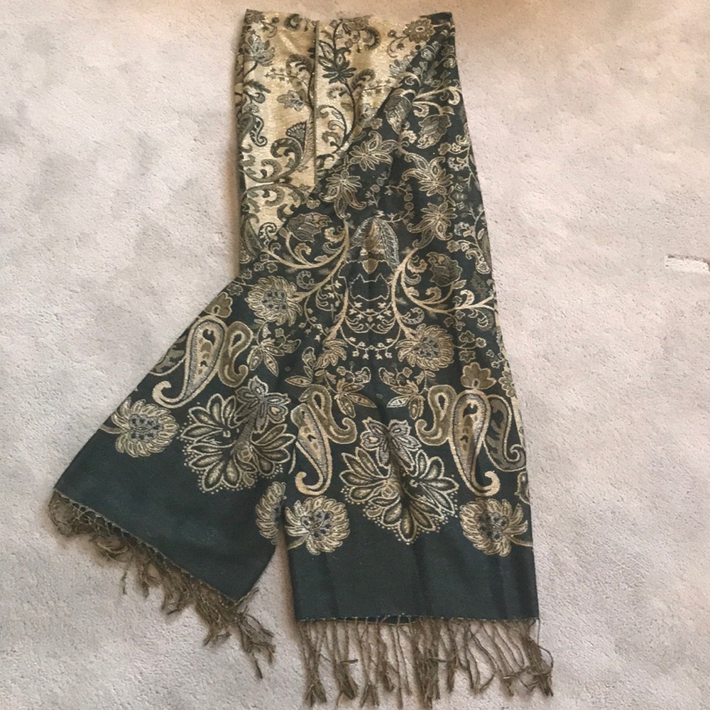 Scarf